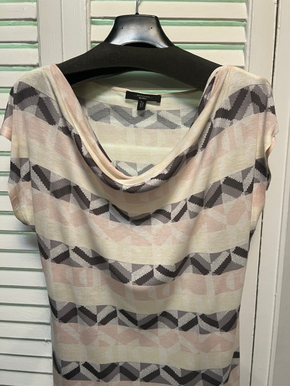 Weekend Max Mara Women’s Pastel Geometric Cowl Neck T shirt size Medium